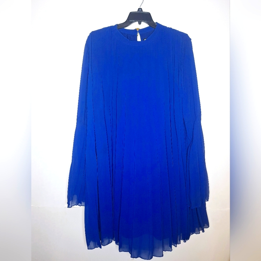 ASOS plus-size"Pleated Elegance"Quite lux. accordion pleated midi swing dress.